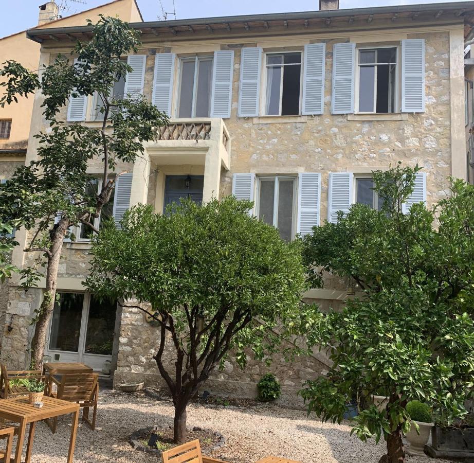 Le Jardin D'Elma Bed & Breakfast Ванс Екстериор снимка