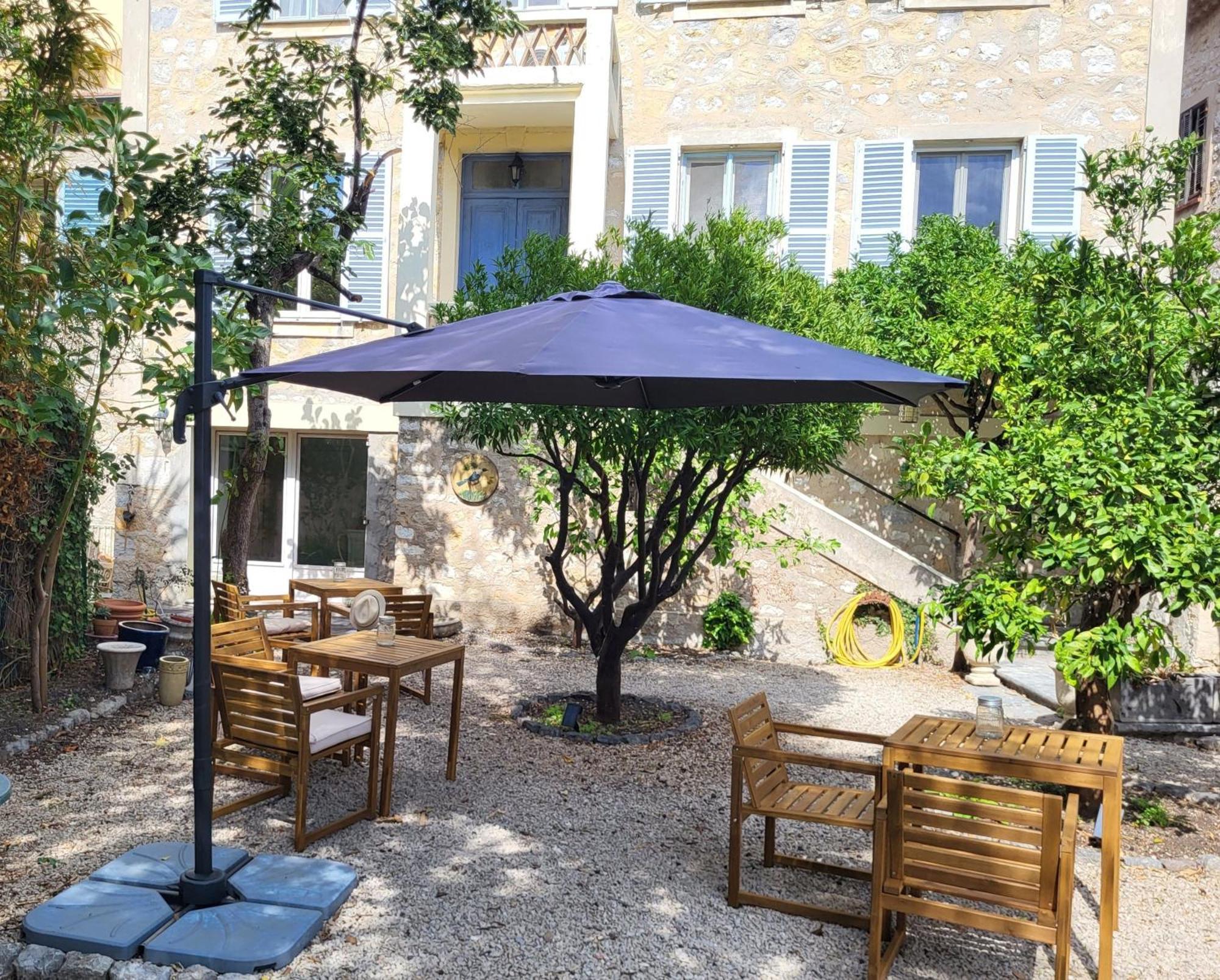Le Jardin D'Elma Bed & Breakfast Ванс Екстериор снимка